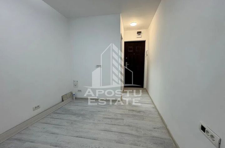Garsoniera 12 mp renovata, zona Dambovita anunturi imobiliare Timis