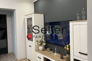 Inchiriez apartament 3 camere + loc de parcare Bld Tutora 13 anunturi imobiliare Iasi