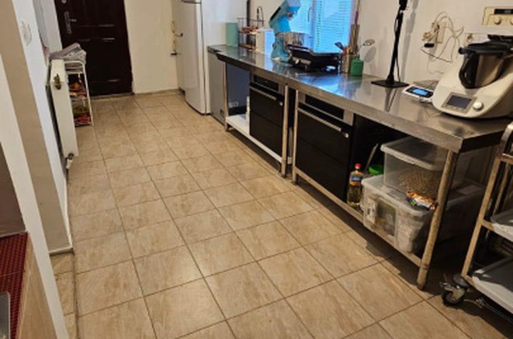 Apartament 3 camere de vanzare GIULESTI - Bucuresti anunturi imobiliare Bucuresti