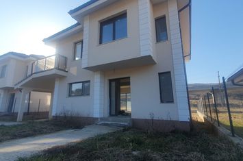 Vand case recent construite in Luna de sus, Floresti! anunturi imobiliare Cluj