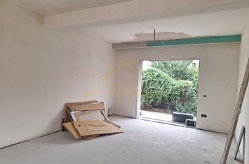 METROU BERCENI-CASA INDIVIDUALA-5 CAM,TEREN 350 MP anunturi imobiliare Bucuresti