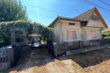 Casă - 3 camere de vanzare SATU MARE - Satu Mare anunturi imobiliare Satu Mare