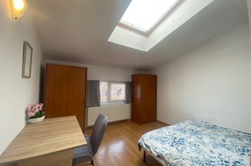 Garsoniera de vanzare | Compartimentat in 2 dormitoare | Centru | anunturi imobiliare Cluj