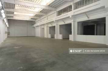 Spațiu industrial de vanzare OTOPENI - Bucuresti anunturi imobiliare Bucuresti