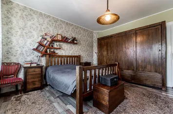 Casa solida din caramida - 8 camere - zona Sega, UTA - COMISION 0 anunturi imobiliare Arad