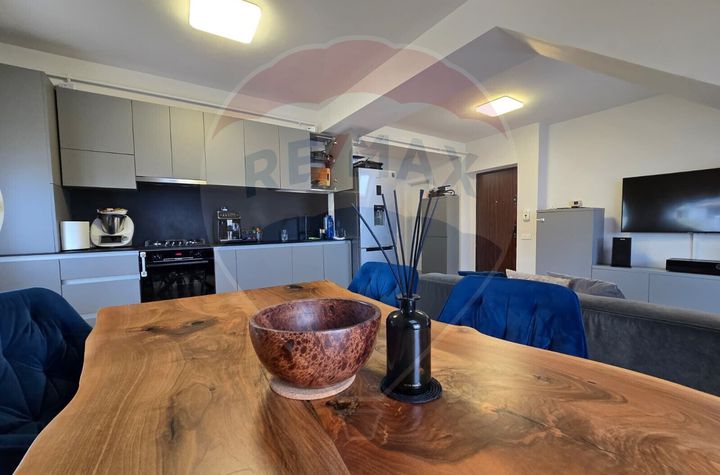 Apartament cu 3 camere în Zona Bună Ziua anunturi imobiliare Cluj