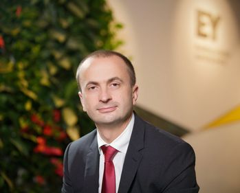 Studiu EY și CSRmedia.ro: Aproape jumătate din companiile care derulează activități de CSR și-au crescut bugetul alocat responsabilității sociale în 2016
