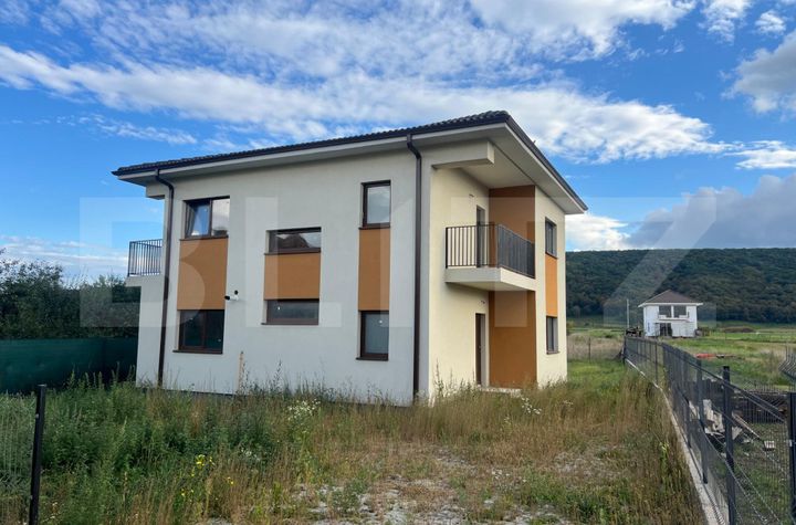 Vilă - 5 camere de vanzare GILAU - Cluj anunturi imobiliare Cluj