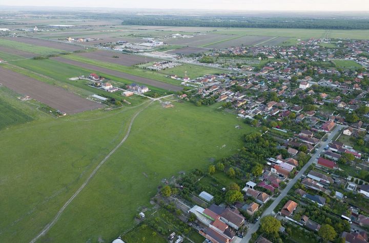 Teren intravilan 5,44 ha, Vladimirescu anunturi imobiliare Arad