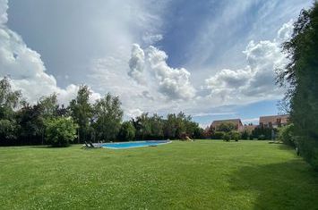 Vila 6 camere, complex rezidential cu piscina, Erou Iancu Nicolae anunturi imobiliare Bucuresti