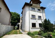 500.000 €, Vilă