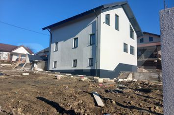 Vilă - 5 camere de vanzare IASI - Iasi anunturi imobiliare Iasi