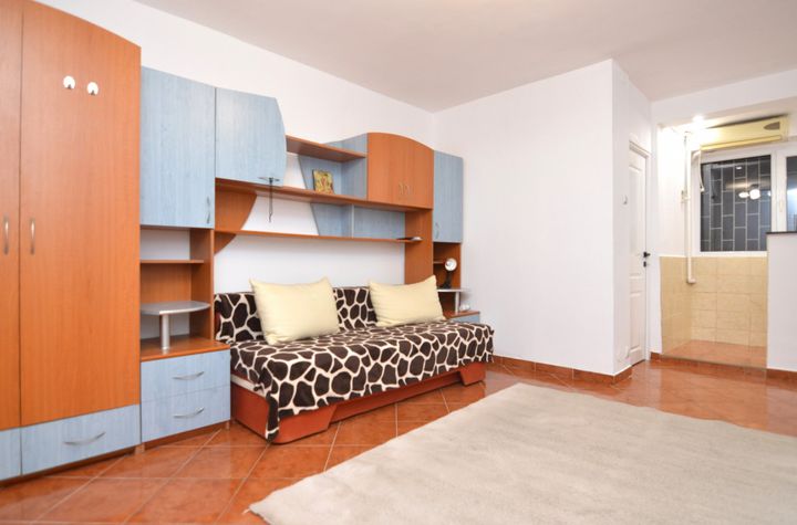 Garsonieră de inchiriat DRISTOR - Bucuresti anunturi imobiliare Bucuresti