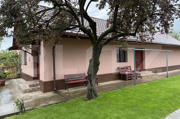 Casă - 3 camere de vanzare PLOIESTI - Prahova anunturi imobiliare Prahova