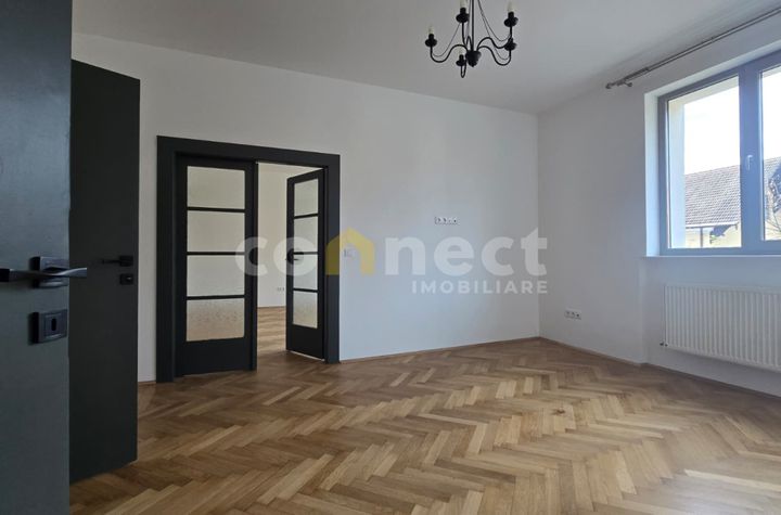Apartament 5 camere de inchiriat CLUJ-NAPOCA - Cluj anunturi imobiliare Cluj