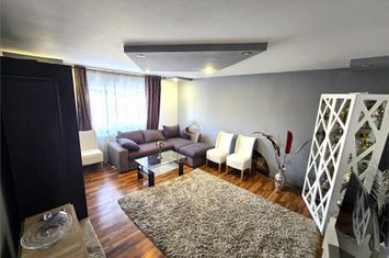 Apartament 3 camere de vanzare MICRO 17 - Satu Mare anunturi imobiliare Satu Mare
