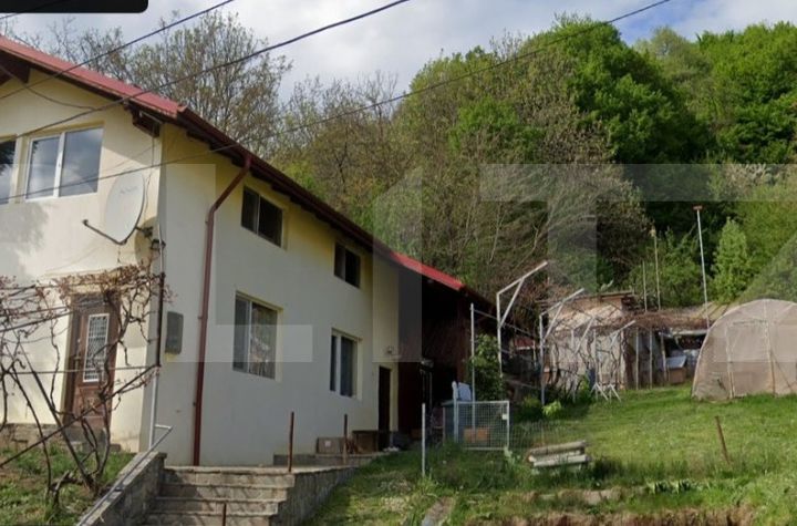Casă - 4 camere de vanzare CORNU - Prahova anunturi imobiliare Prahova