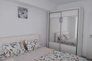 Apartament 3 camere de inchiriat TRACTORU - Brasov anunturi imobiliare Brasov