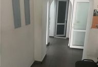 90.000 €, Spațiu comercial