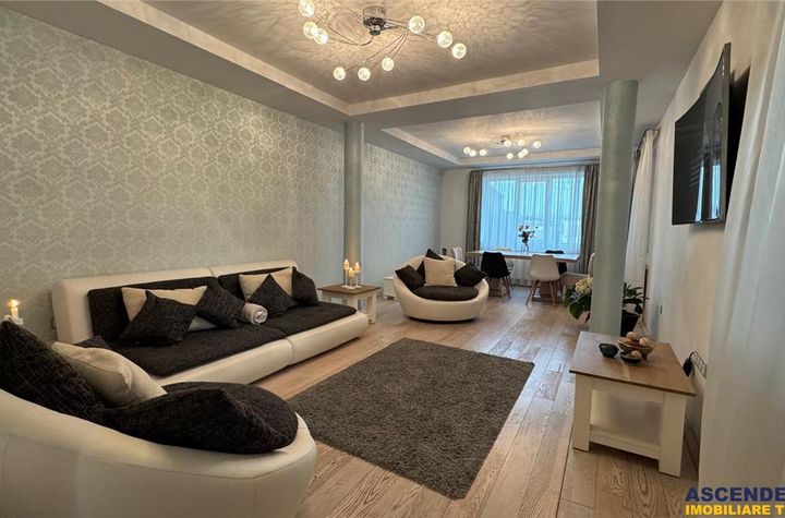 Vilă - 8 camere de vanzare SANTANA DE MURES - Mures anunturi imobiliare Mures