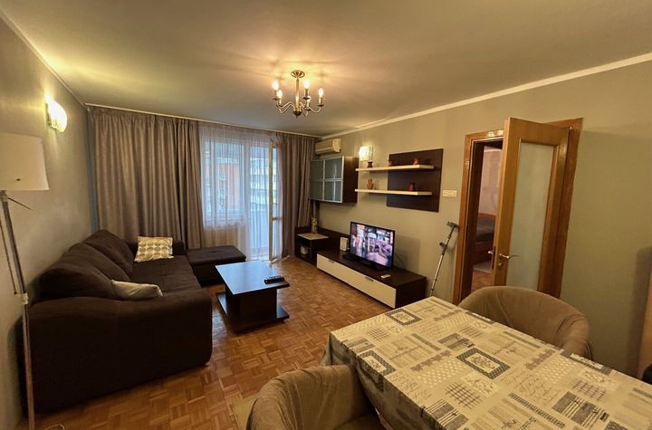 3 rooms Sala Palatului, Universitate, Cismigiu anunturi imobiliare Bucuresti