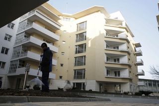 Piaţa imobiliară românească, încă prea scumpă pentru investitorii străini