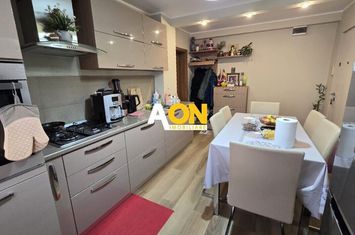 Apartament 2 Camere Renovat si Mabilat anunturi imobiliare Alba