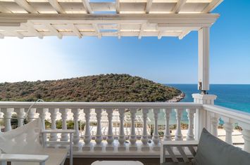 Unitate turistică 6 camere cu restaurant, Skala Marion anunturi imobiliare Grecia