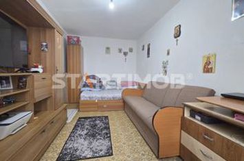 Garsoniera decomandata Astra zona Planete anunturi imobiliare Brasov