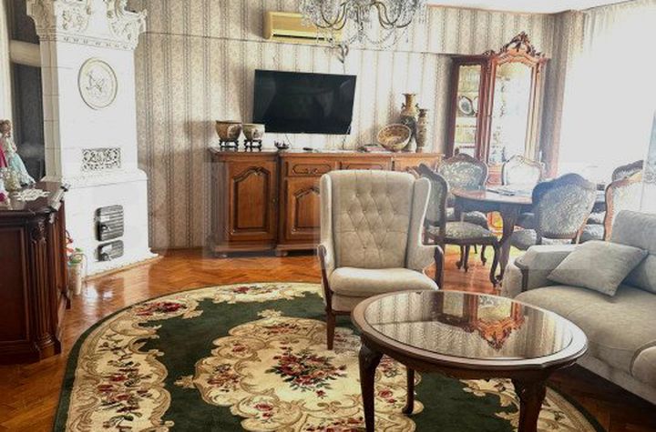 Apartament 3 camere de vanzare MICRO 11 - Dambovita anunturi imobiliare Dambovita