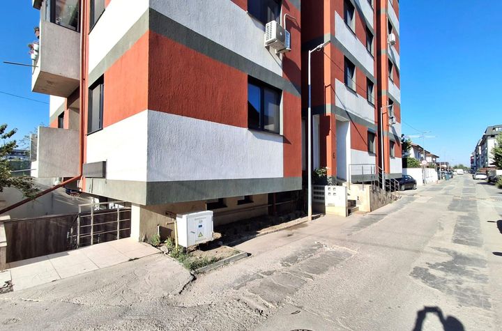 De Vanzare Apartament 4 camere  Militari  Residence anunturi imobiliare Bucuresti