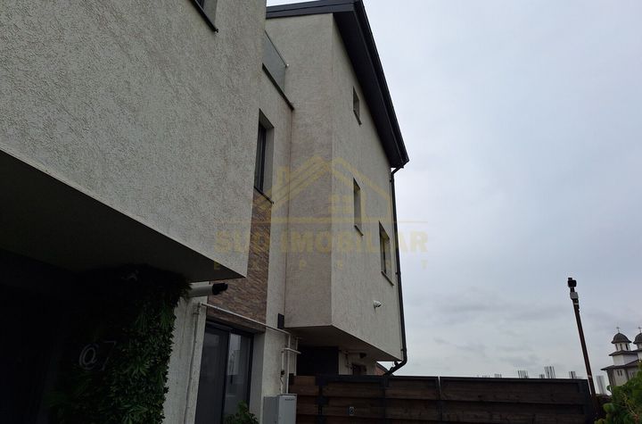 VILA INSIRUITA P+1+M-BDUL METALURGIEI anunturi imobiliare Bucuresti