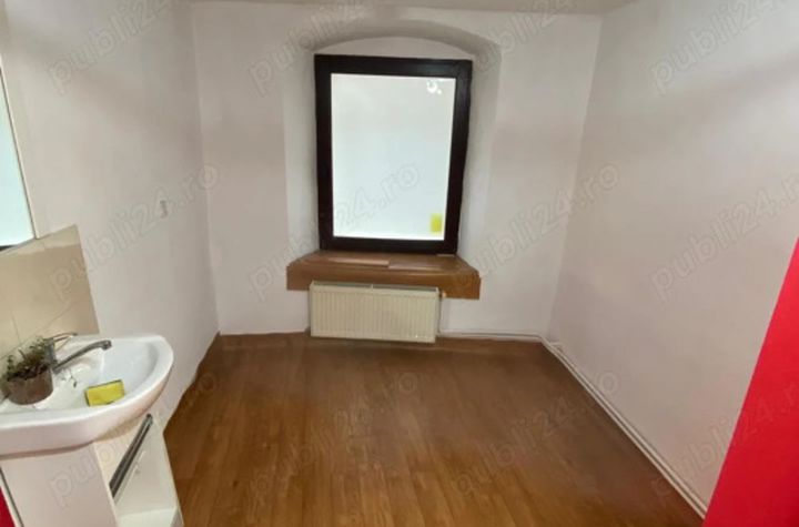 Spațiu comercial de inchiriat BRASOV - Brasov anunturi imobiliare Brasov