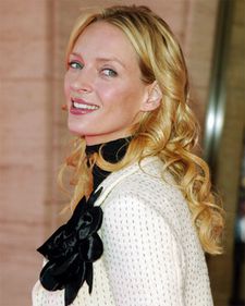 Uma Thurman avea şemineu în grădină