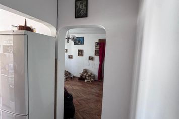 Apartament 3 camere de vanzare RADAUTI - Suceava anunturi imobiliare Suceava