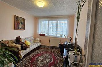 Apartament 3 camere de vanzare ASTRA - Brasov anunturi imobiliare Brasov