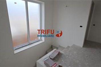 Vilă - 4 camere de vanzare CENTRAL - Alba anunturi imobiliare Alba