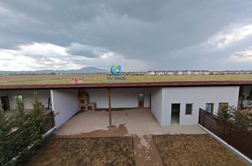 Casă - 4 camere de inchiriat BUCURESTI - Bucuresti anunturi imobiliare Bucuresti