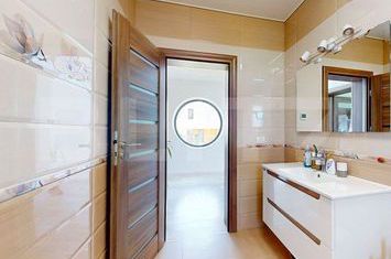 Casă - 2 camere de vanzare BRASOV - Brasov anunturi imobiliare Brasov