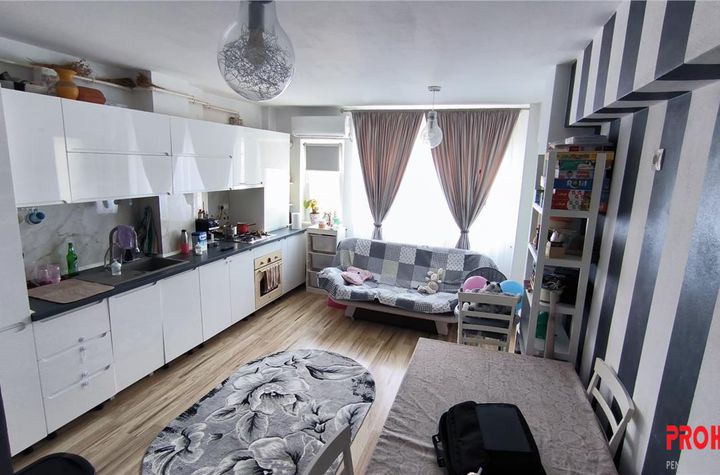 Apartament 3 camere de vanzare LETEA - Bacau anunturi imobiliare Bacau