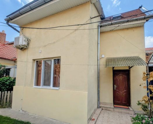 Apartament 3 camere Oradea, 65 mp