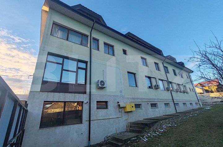 Casă - 15 camere de vanzare SUCEAVA - Suceava anunturi imobiliare Suceava