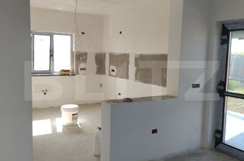 Vilă - 5 camere de vanzare VALEA ADANCA - Iasi anunturi imobiliare Iasi