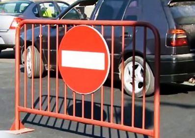 Restricții de circulație pe Kiseleff, din cauza lucrărilor la pasajul pietonal de la Casa Presei