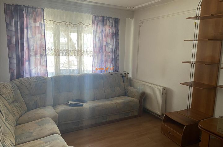 Apartament 2 camere de vanzare GARA - Vrancea anunturi imobiliare Vrancea