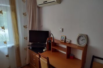 Apartament 3 camere de inchiriat IASI - Iasi anunturi imobiliare Iasi
