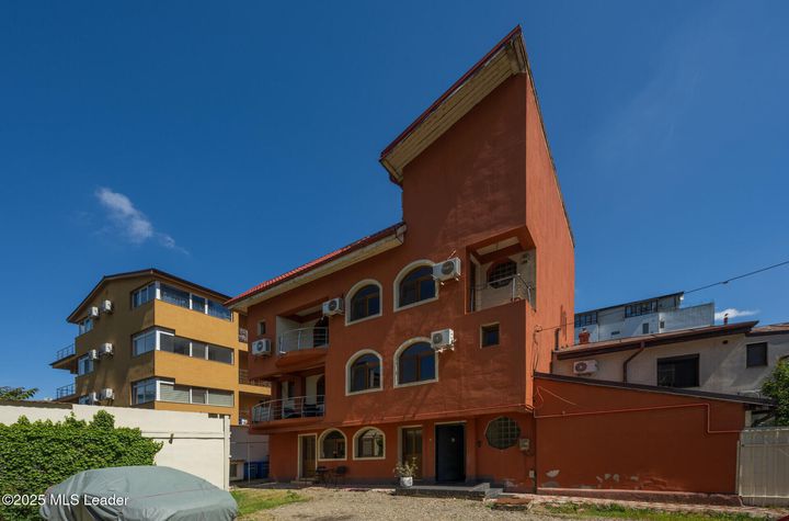 Cladire multifunctionala de Vanzare, Floreasca-Pescariu anunturi imobiliare Bucuresti