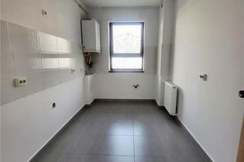 Apartament 2 camere de vanzare TRACTORUL - Brasov anunturi imobiliare Brasov