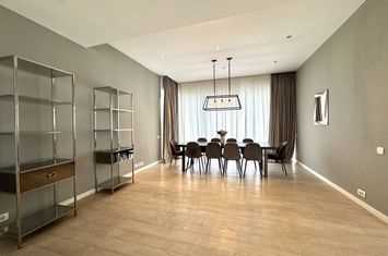 Luxury 4-room apartment, Herastrau area anunturi imobiliare Bucuresti