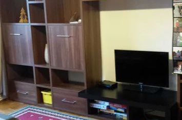 Apartament 4 camere de vanzare TRACTORU - Brasov anunturi imobiliare Brasov